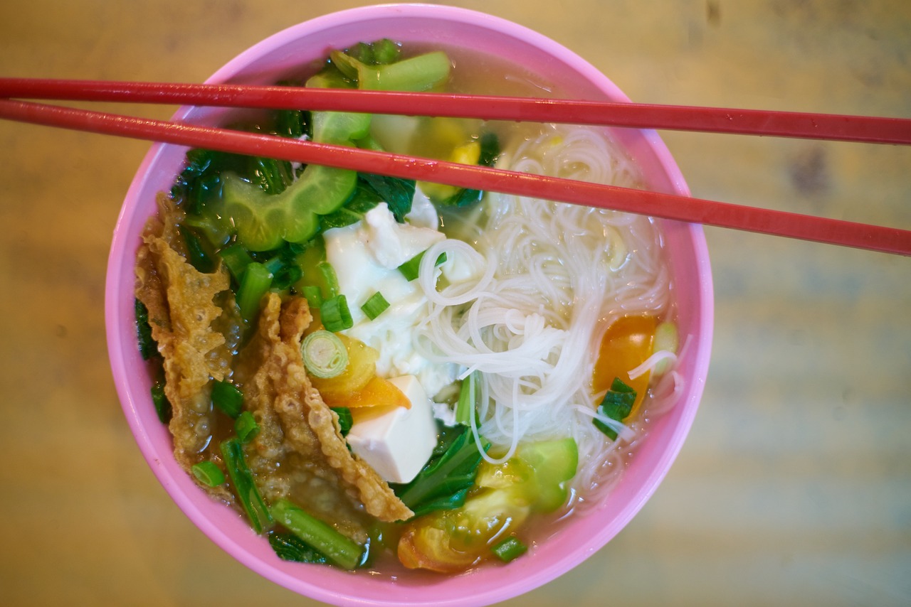 Exploring the Unique Flavors of Japanese Tonkotsu Ramen